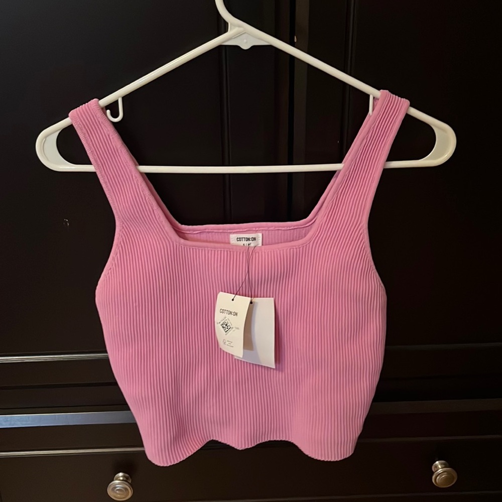 Cotton on pink ribbed tank!!NWT. Pink/purple